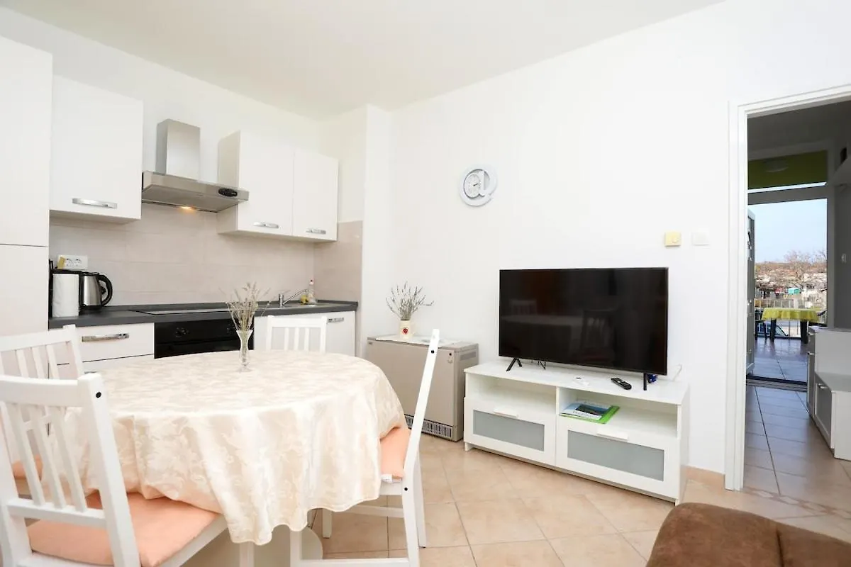 Cozy App For 2 Pers In Labin,2001 Appartement  Labin (Istria)